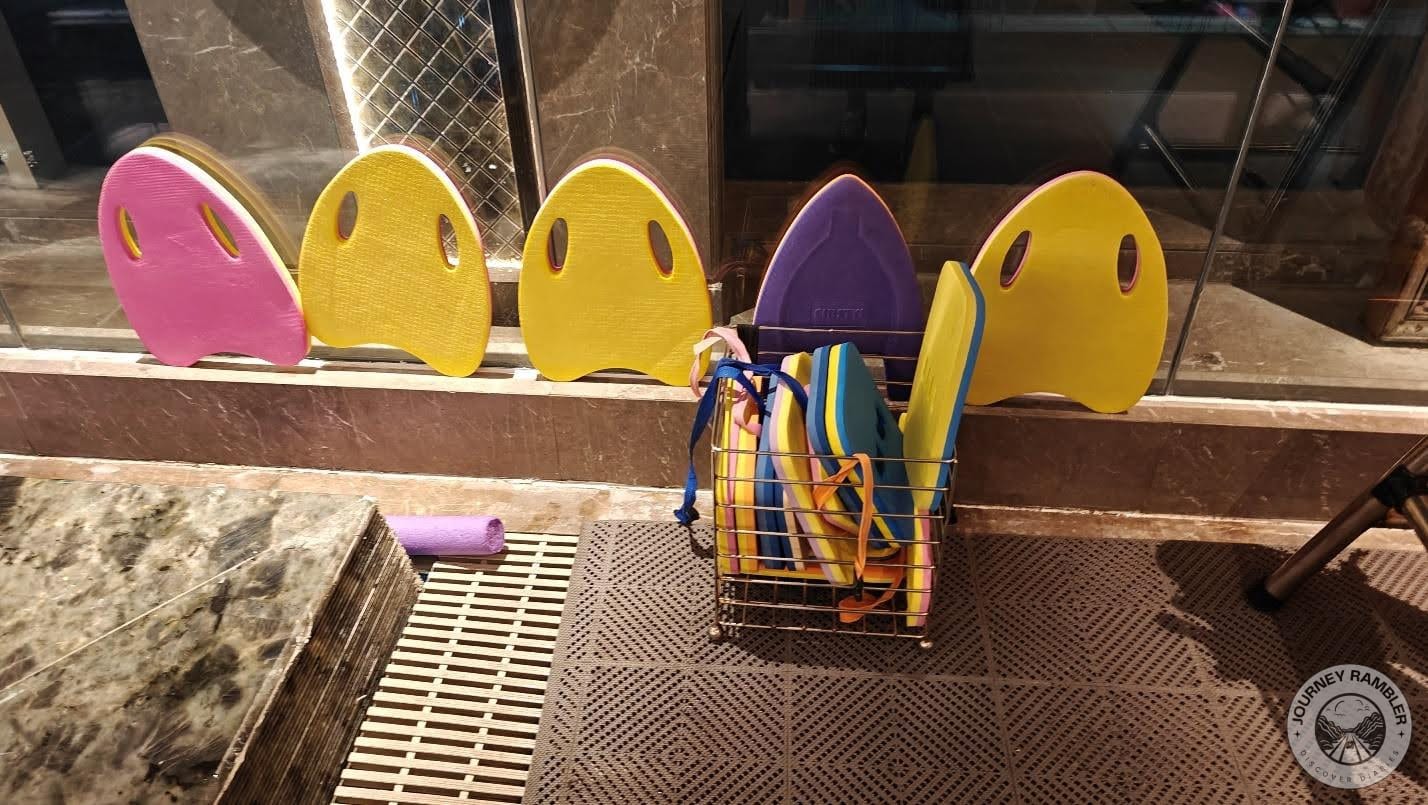 floats for people who weren’t confident swimmers