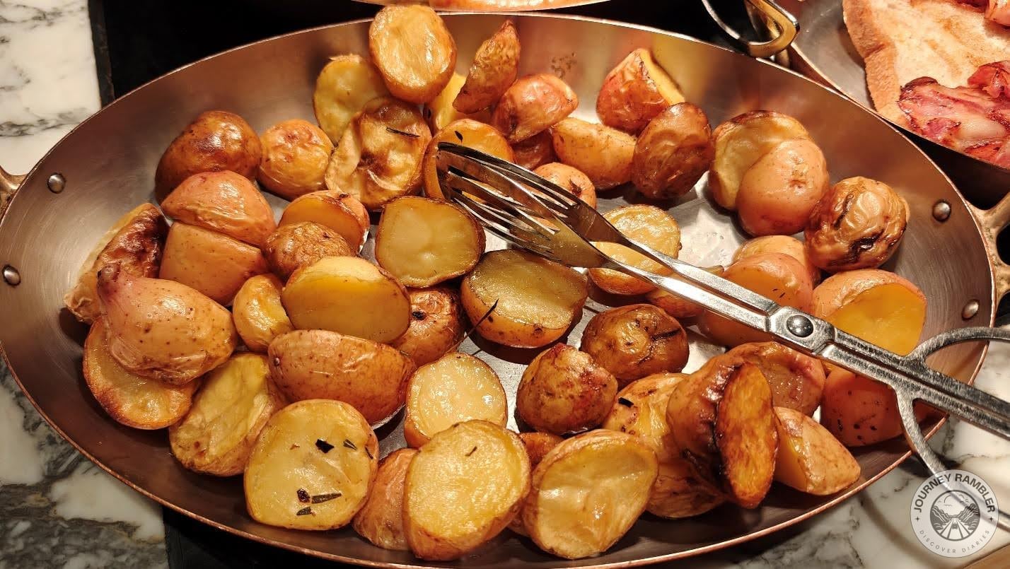 fried potatoes