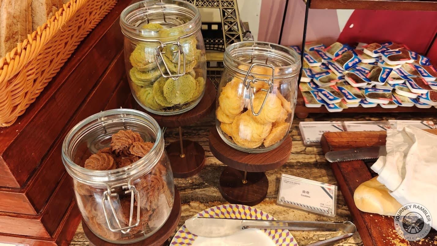 glass cookie jars which held different flavors of cookies