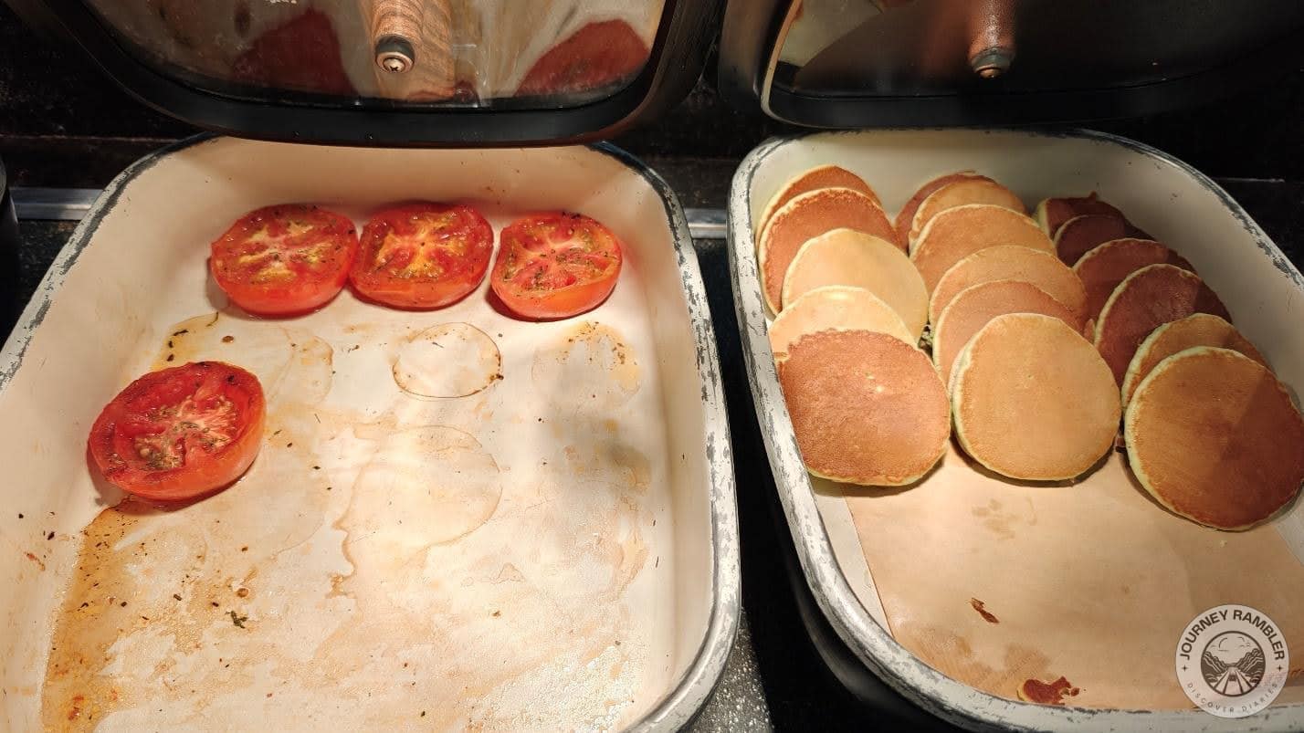 grilled tomatoes, pancakes