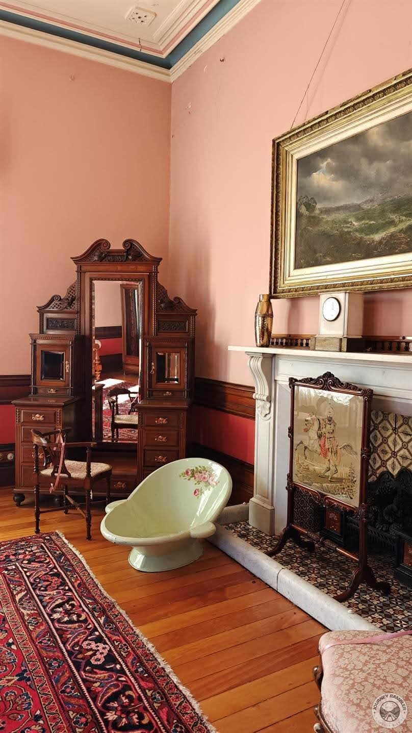 interesting looking “chair” again