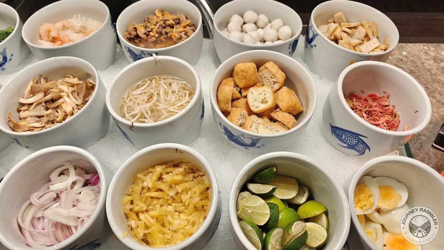 lemon slices, boiled eggs and croutons