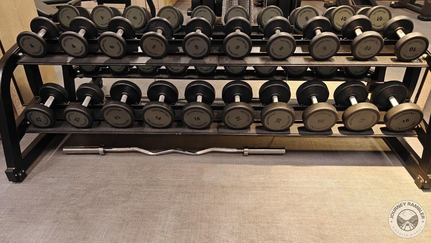 lightest dumbbells were 4kg and the heaviest were 20kg