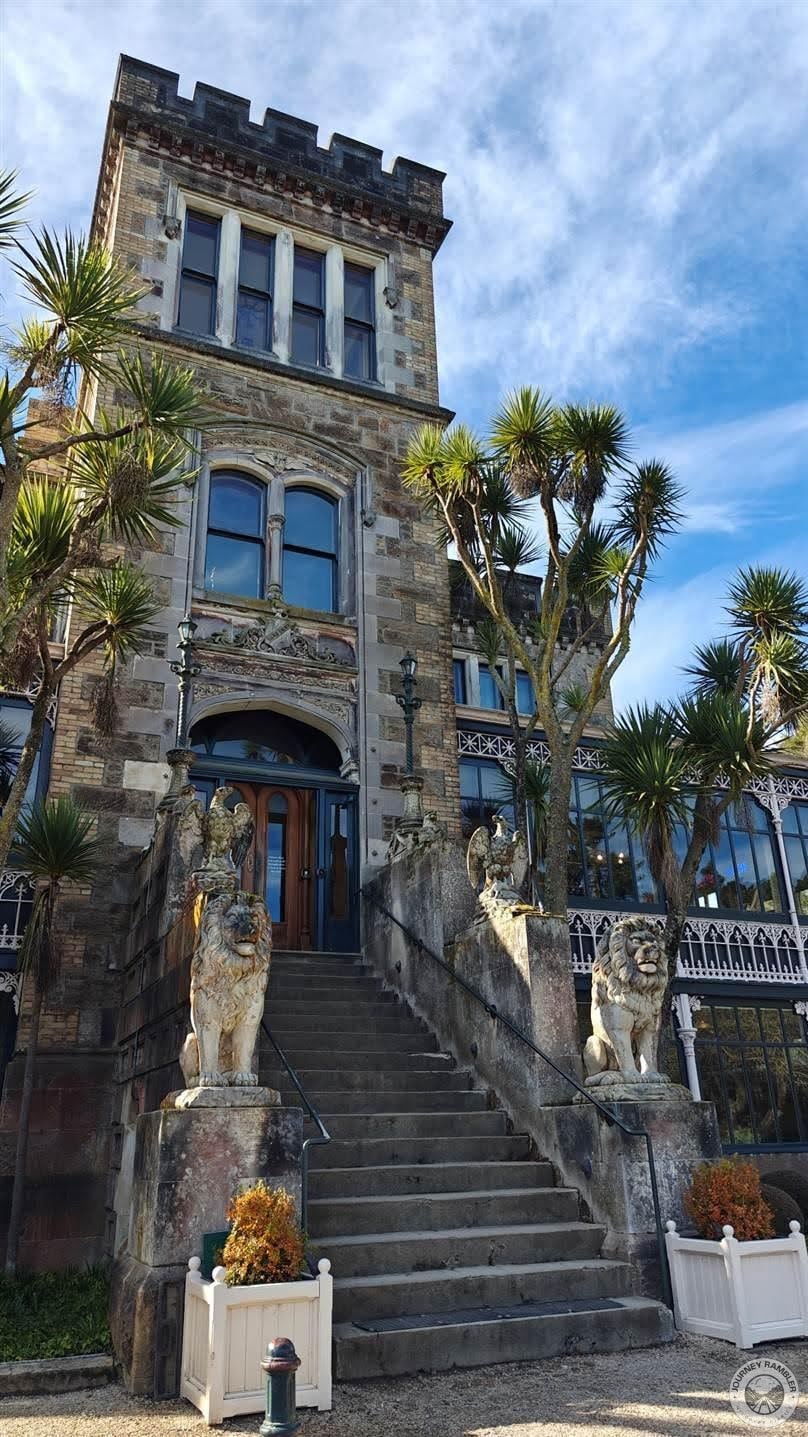 lion and eagle sculptures on the balustrades looked very regal