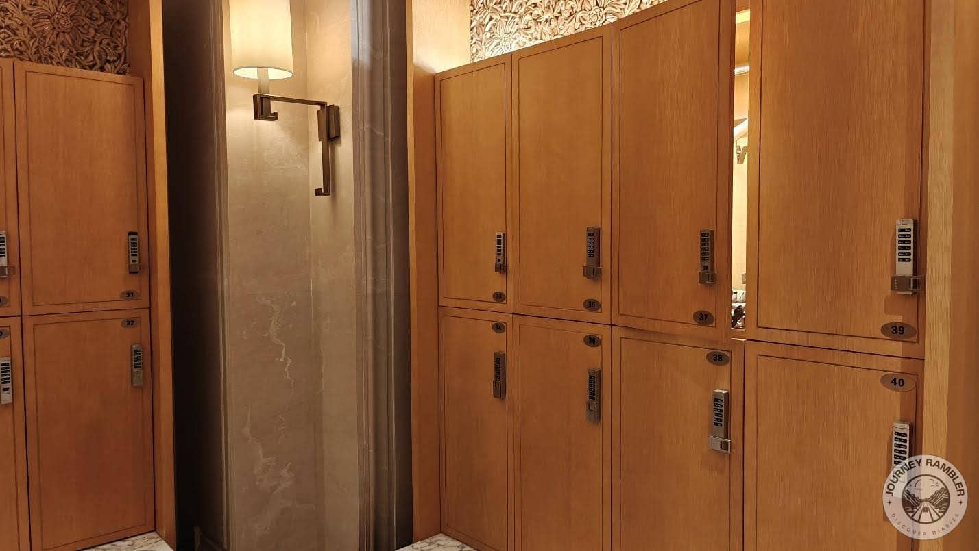 lockers to store valuables