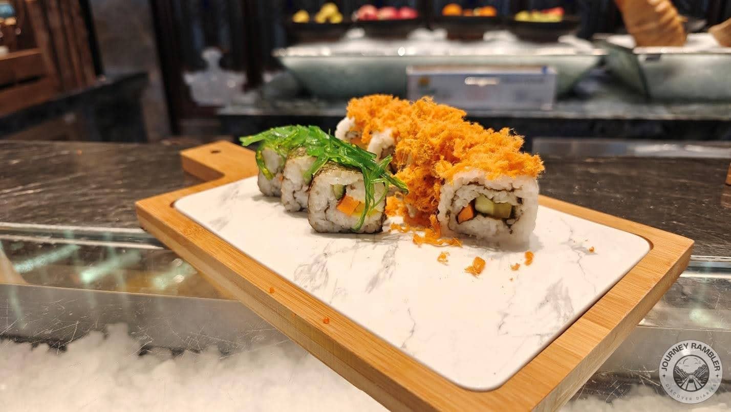 rice seemed fluffy and perfectly cooked and they were stuffed with fresh vegetables