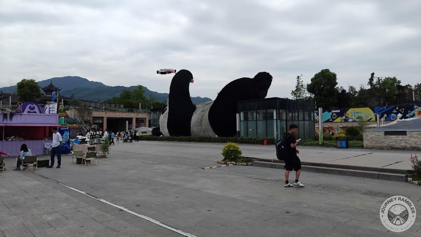 sky was pretty cloudy that day