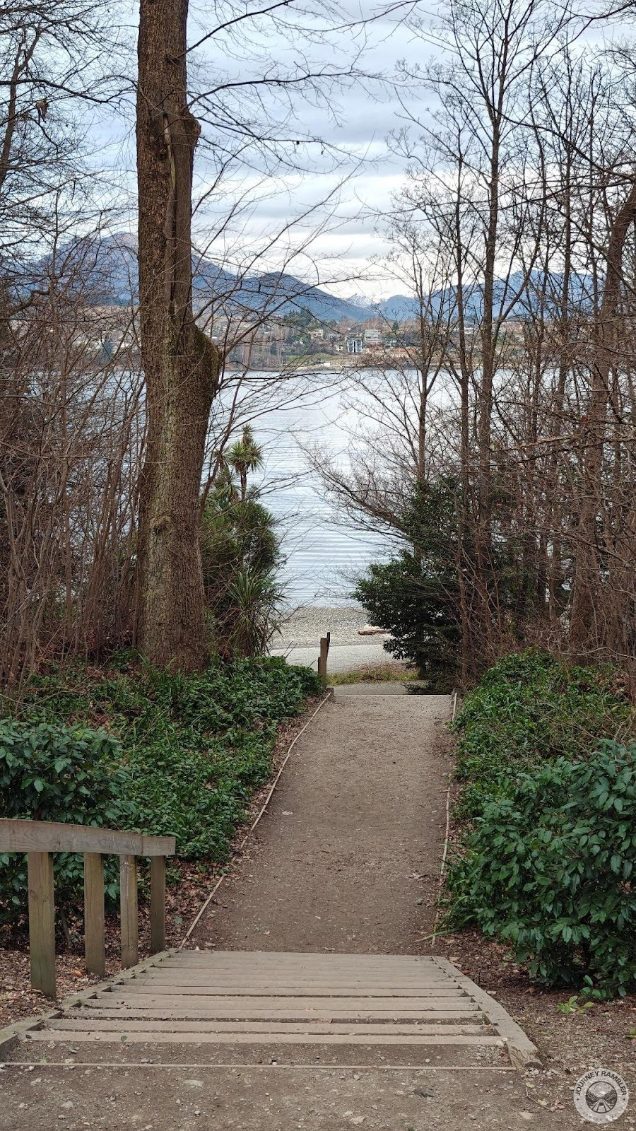 steps going down to the trail and the beach