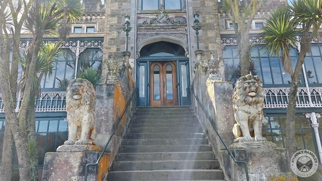 would the castle actually look better at night