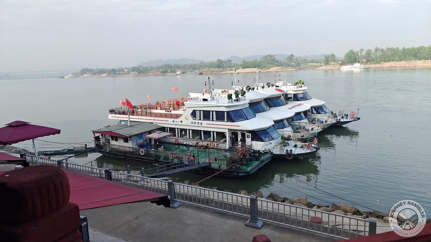 boats that are going to be taking on our group for the sightseeing tour