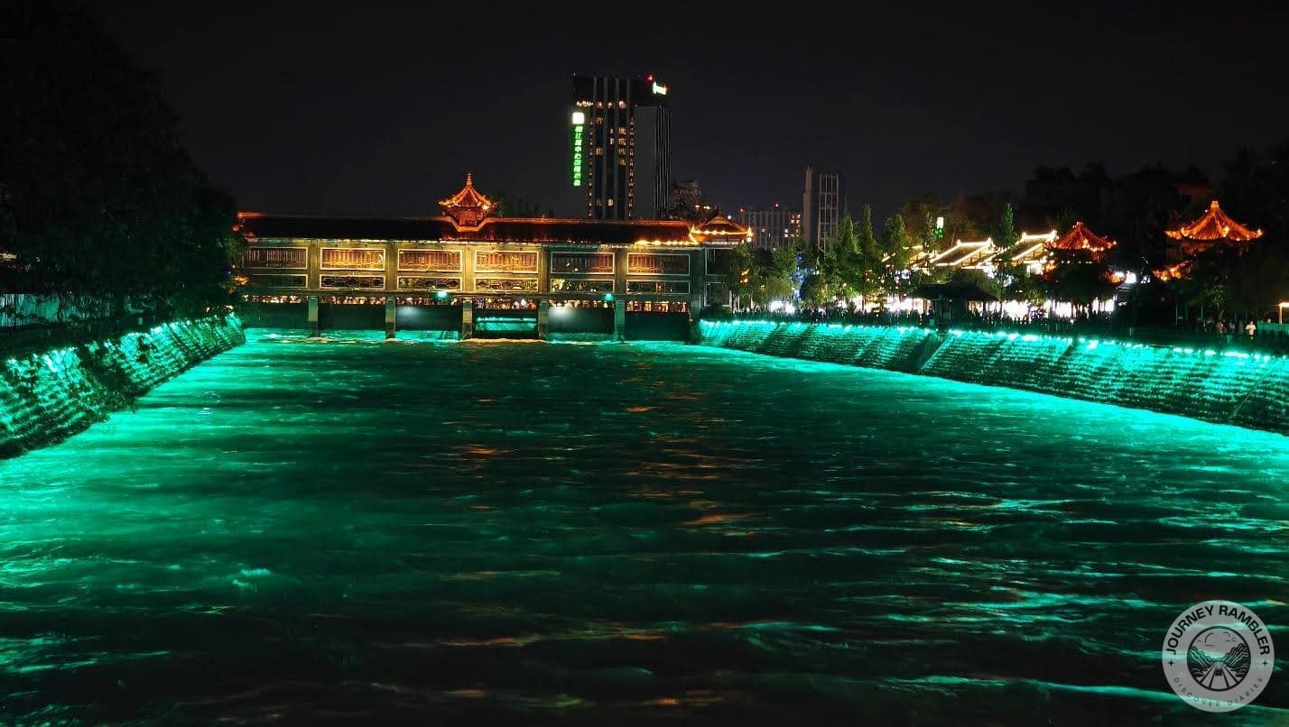 color of the lights change to green