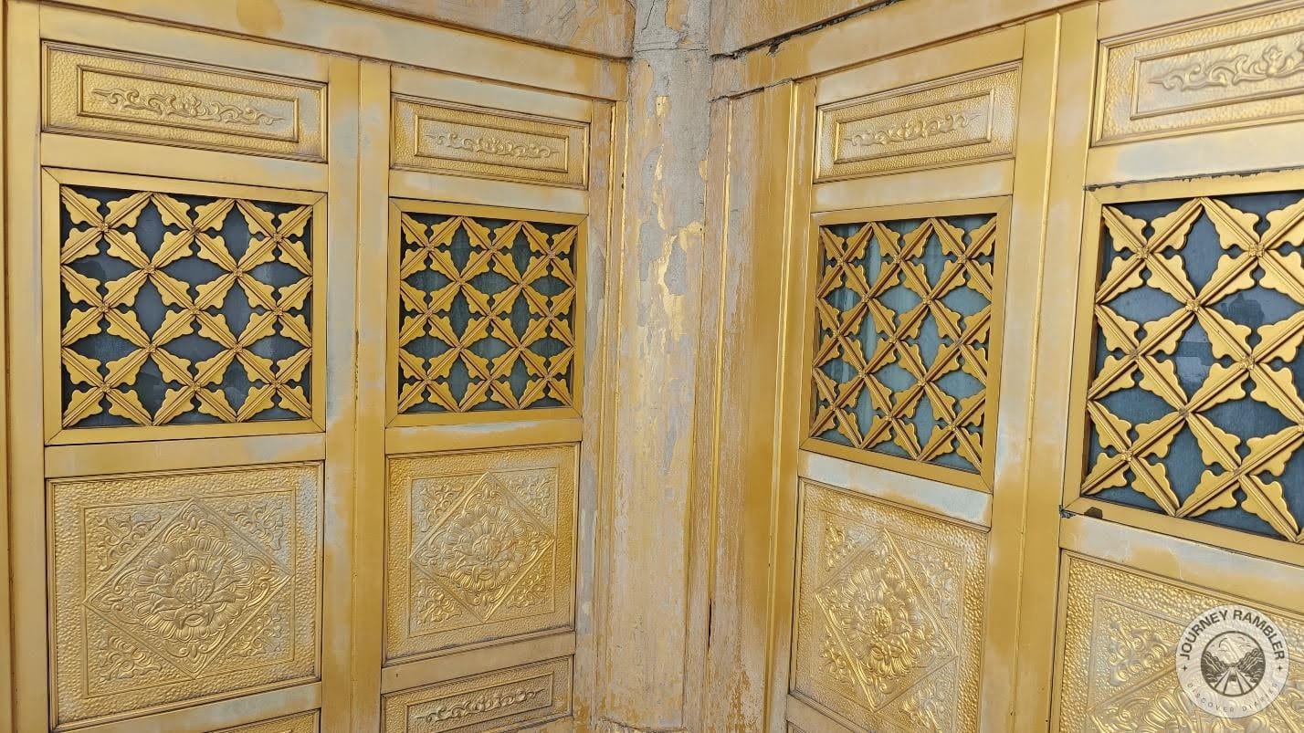 doors on Golden Hall again
