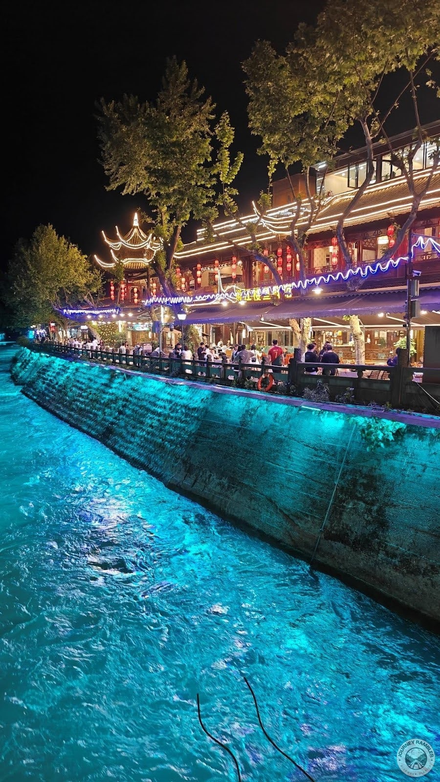 just how strong the lighting here was