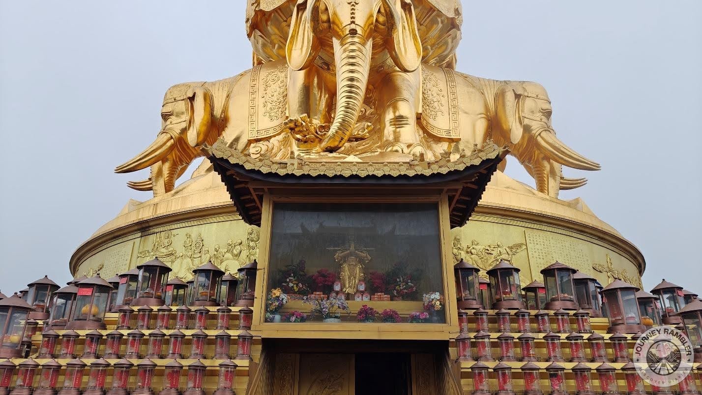 lanterns at the base of Puxian Bodhisattva