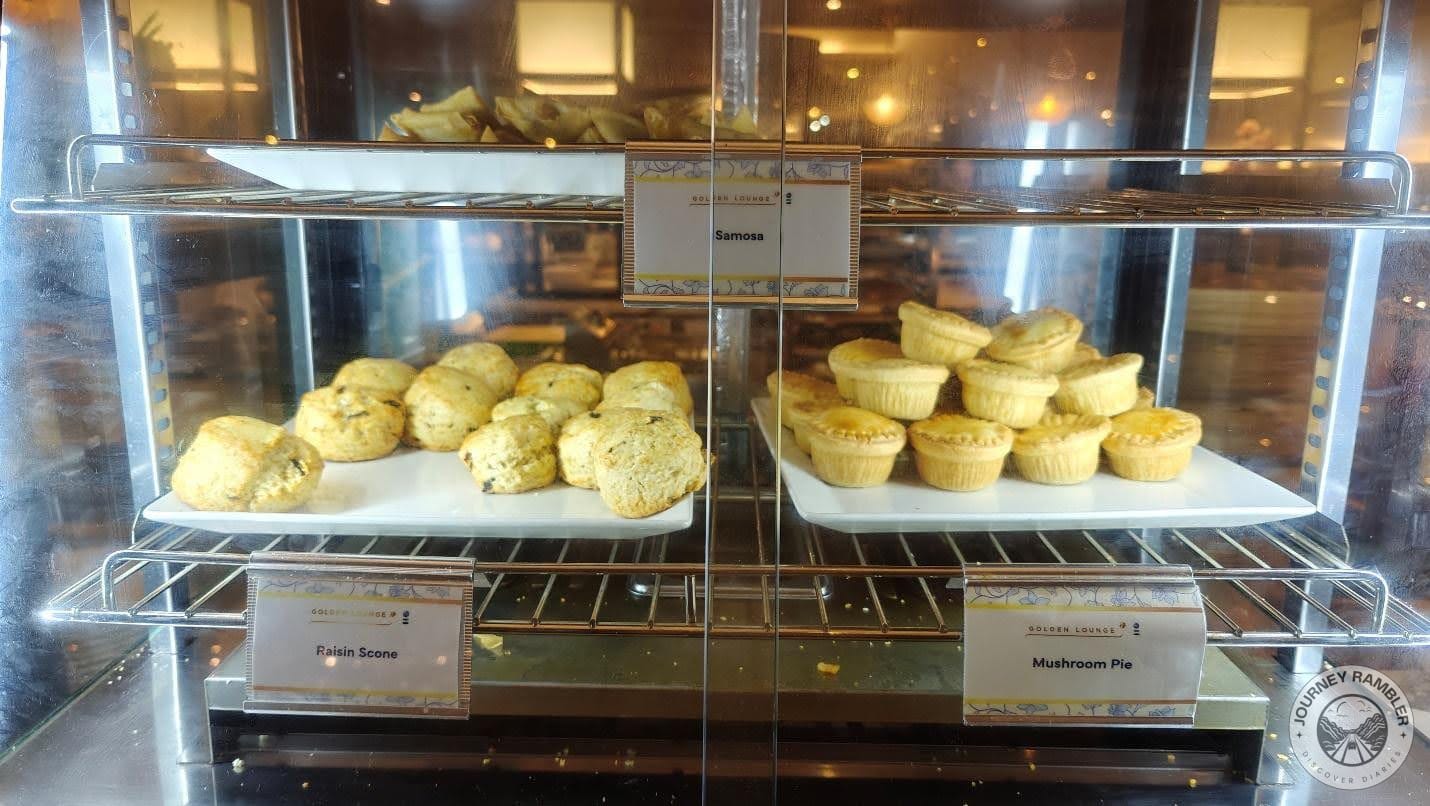 mushroom pie and raisin scones