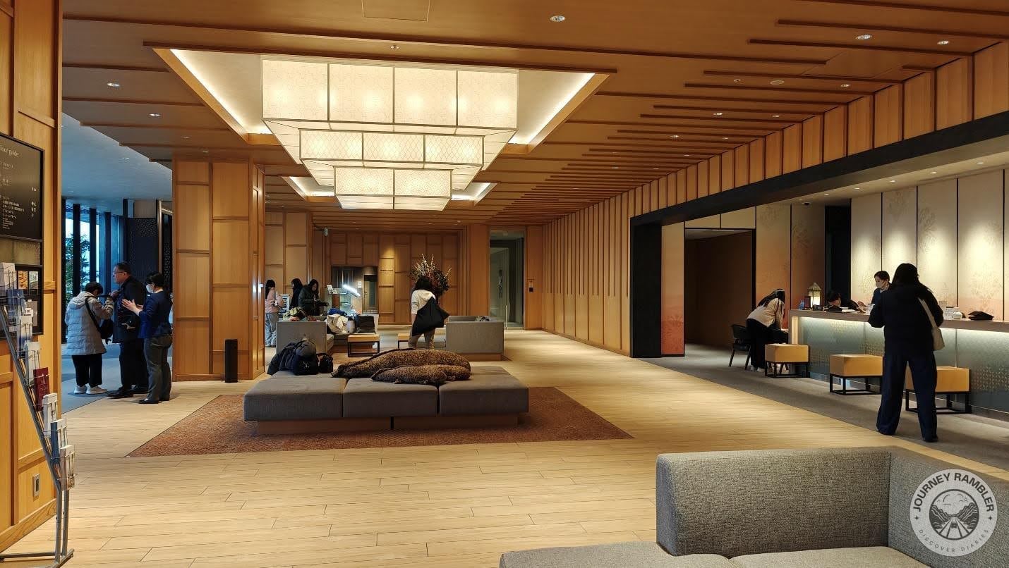 simple and uncluttered with modern furniture and lots of accent lighting