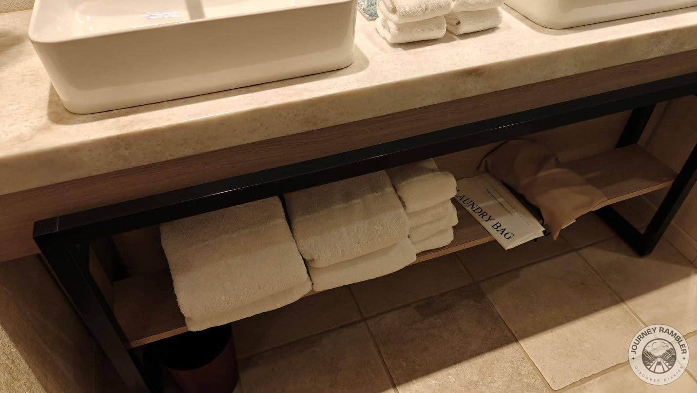 thick and fluffy bath towels