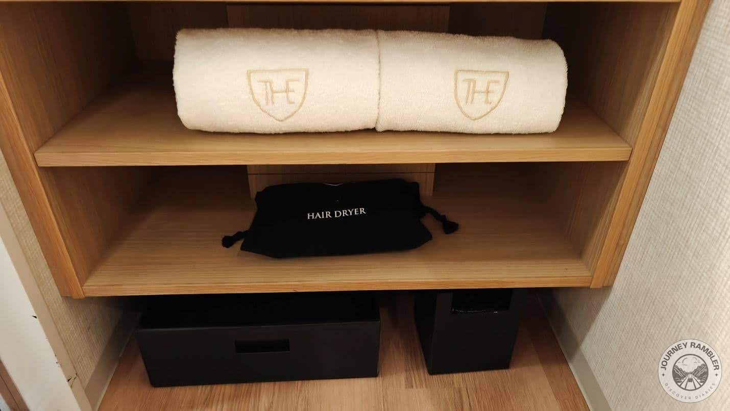 Bath towels and a hairdryer