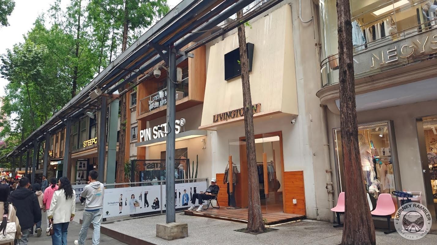 Hong Guang South Street