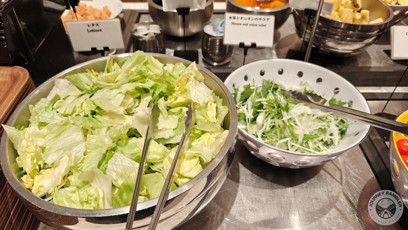 bowls of lettuce and onions