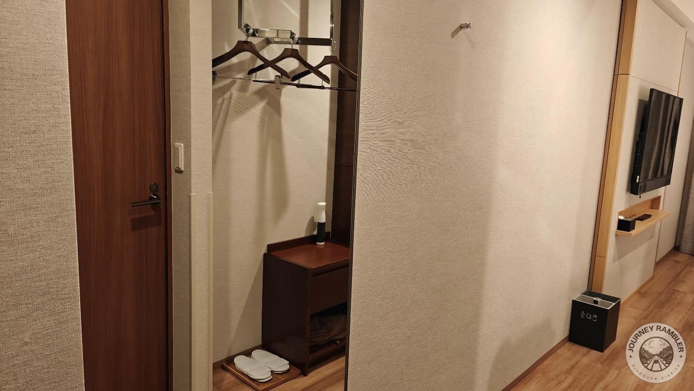 it was a lovely hotel room