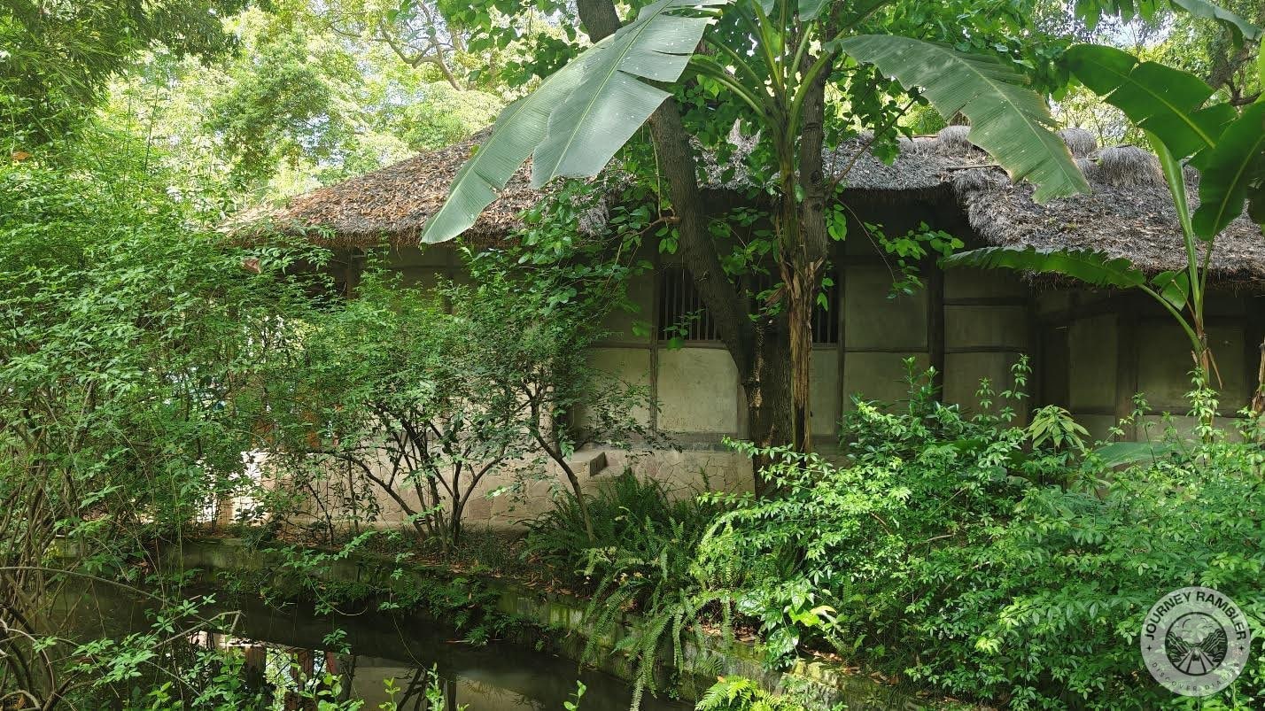 recreation of Du Fu’s Thatched Cottage