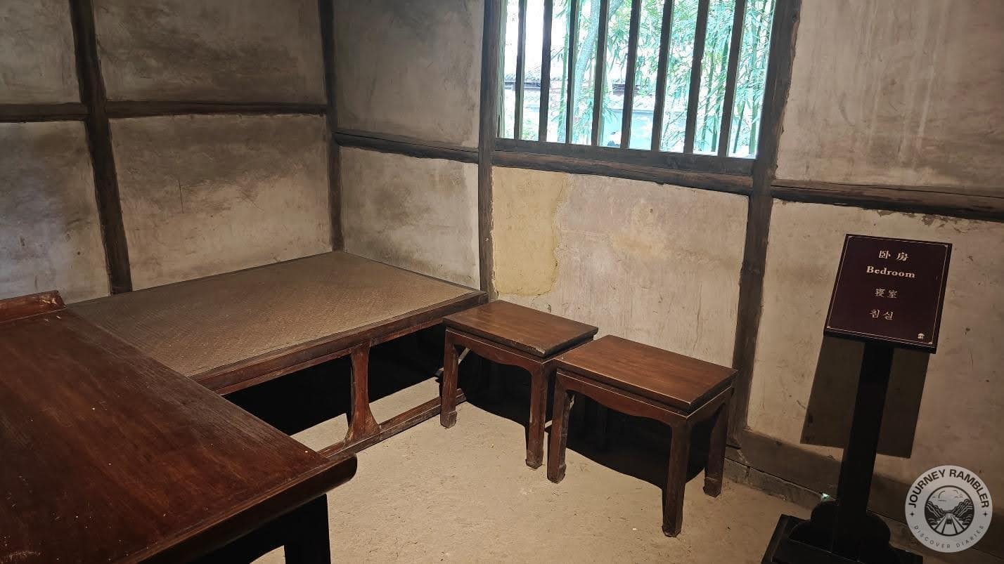 room looks very cozy