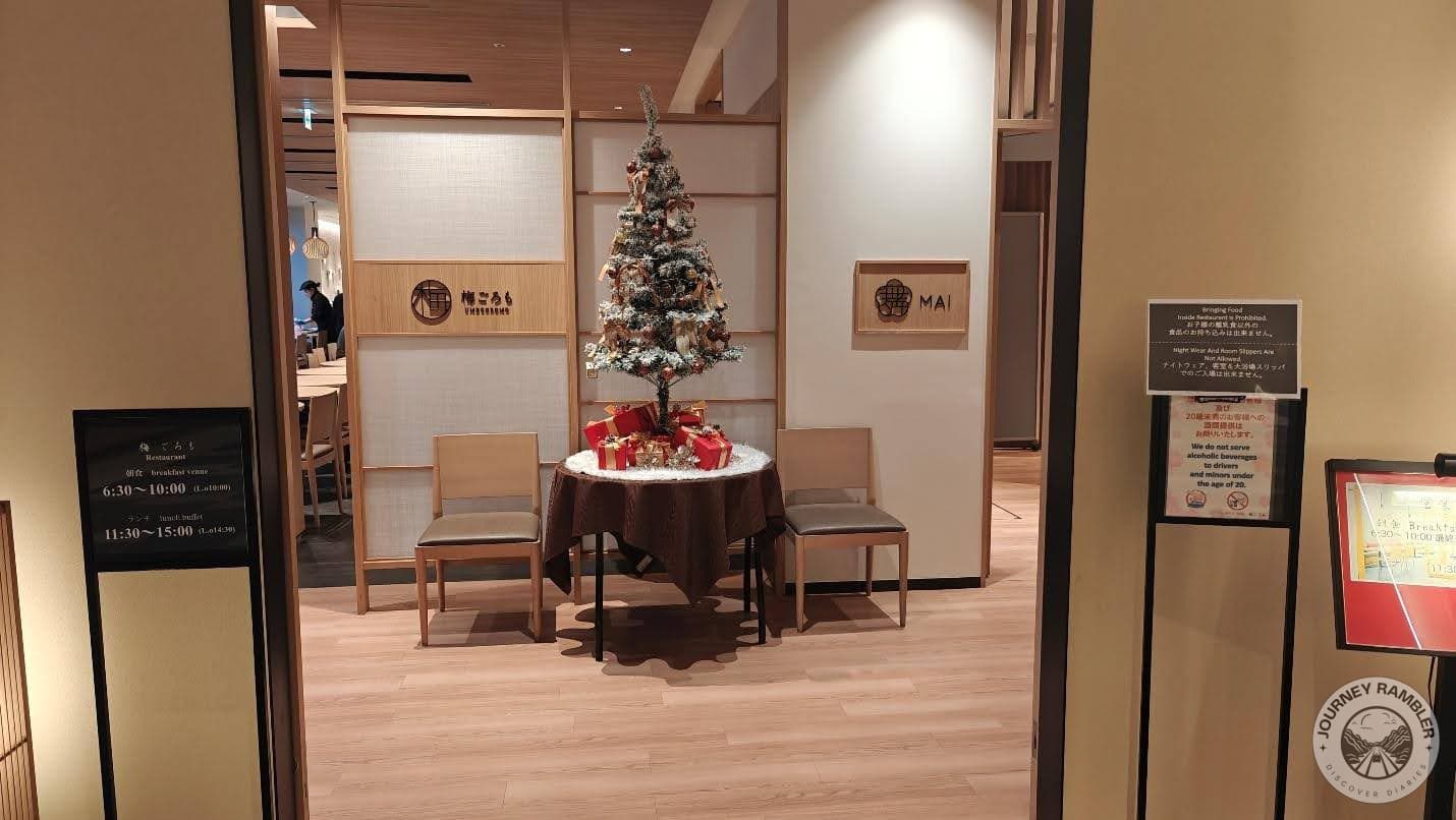 small Christmas tree in the restaurant