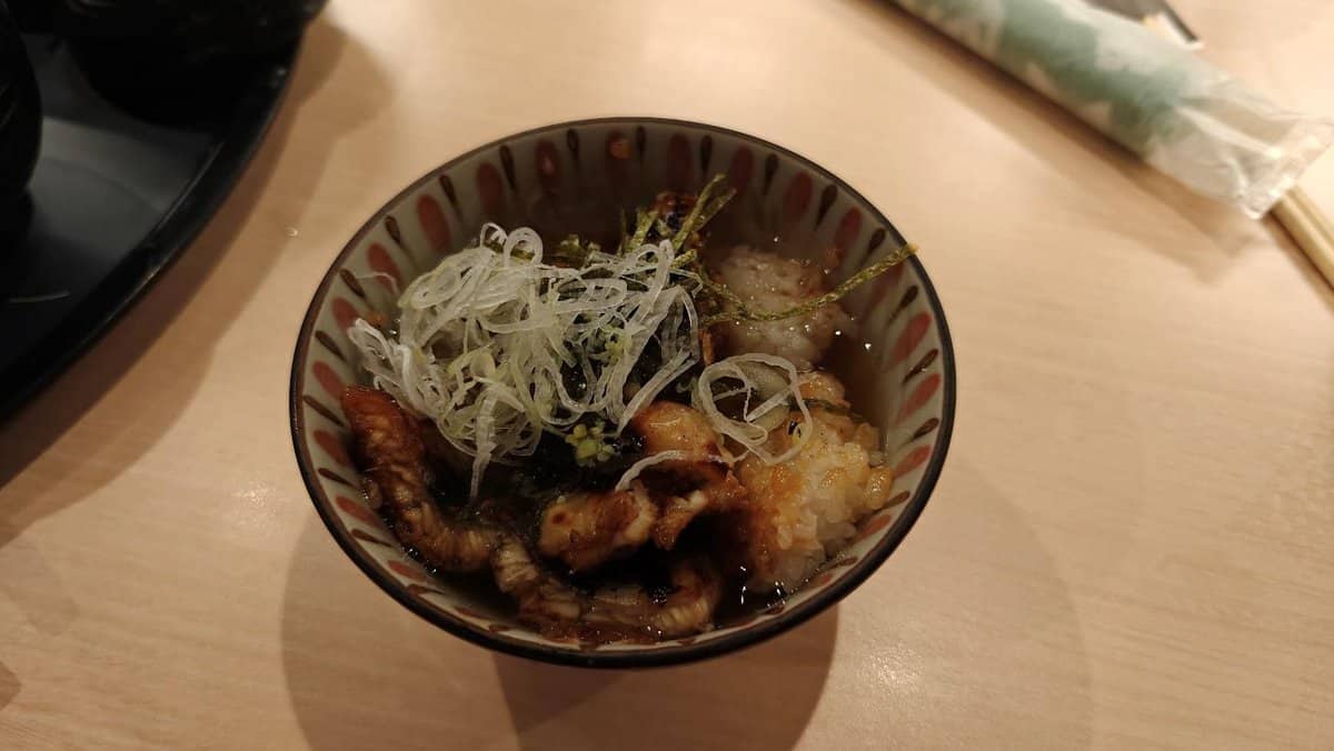 Japanese eel rice bowl on table