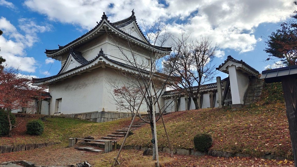 Traditional Japanese building in autumn