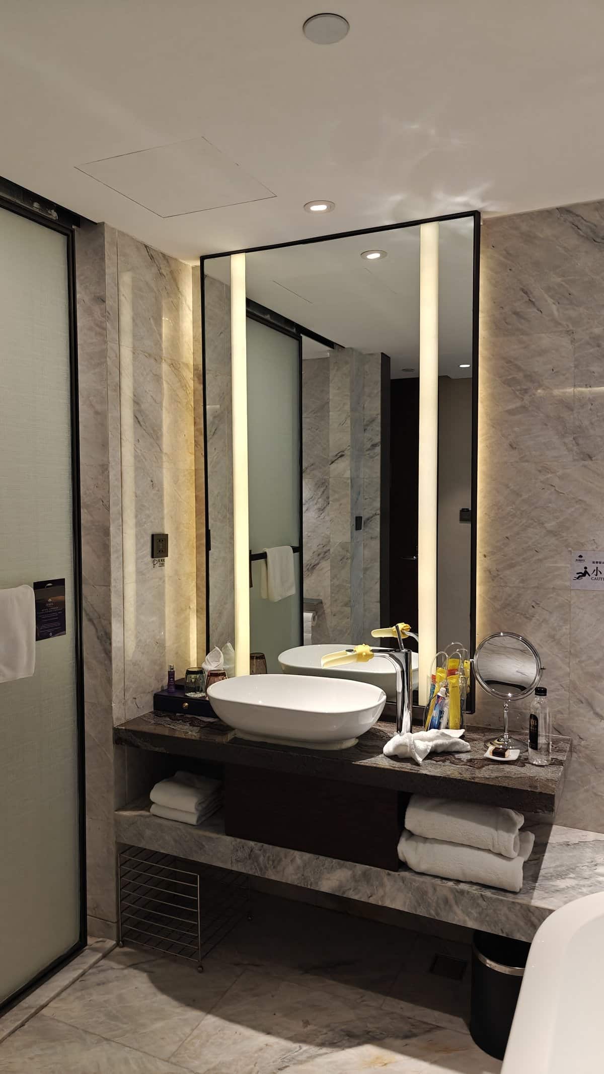 Bathroom vanity vessel sink mirror