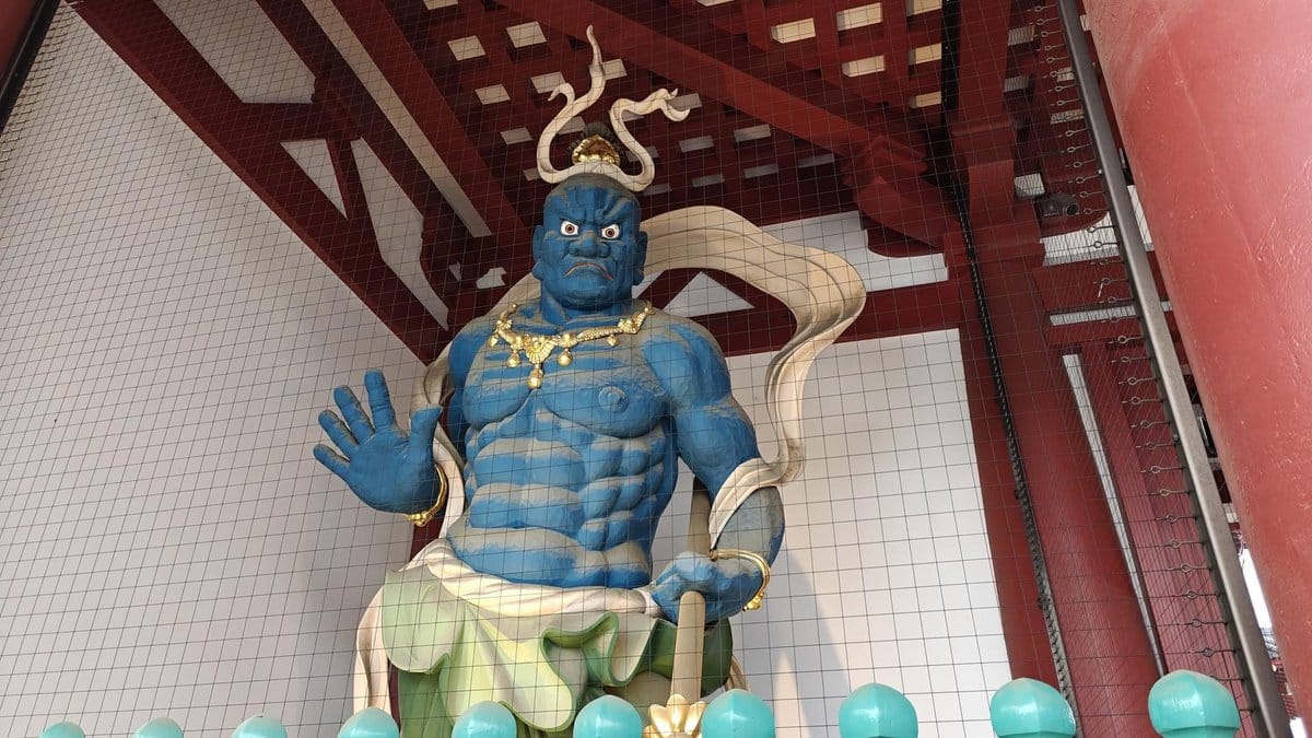 Blue statue of a guardian deity