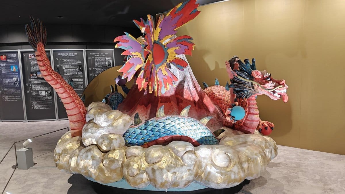 Colorful dragon sculpture display