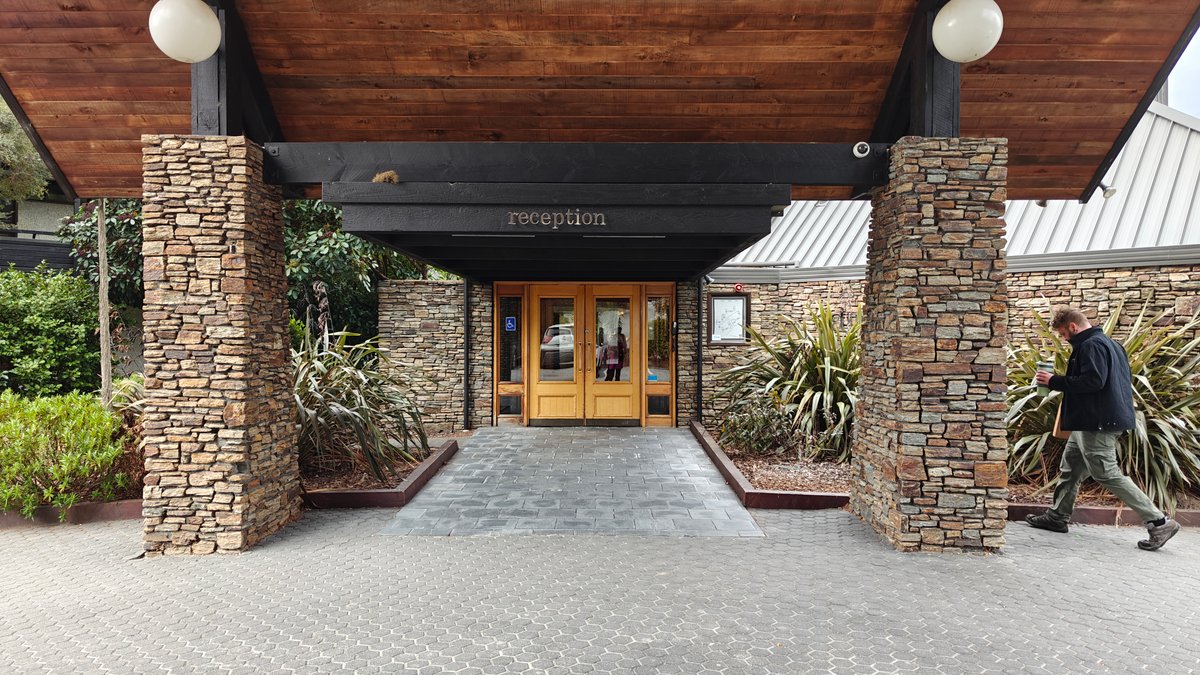 Establishing shot of the Edgewater Resort Hotel main