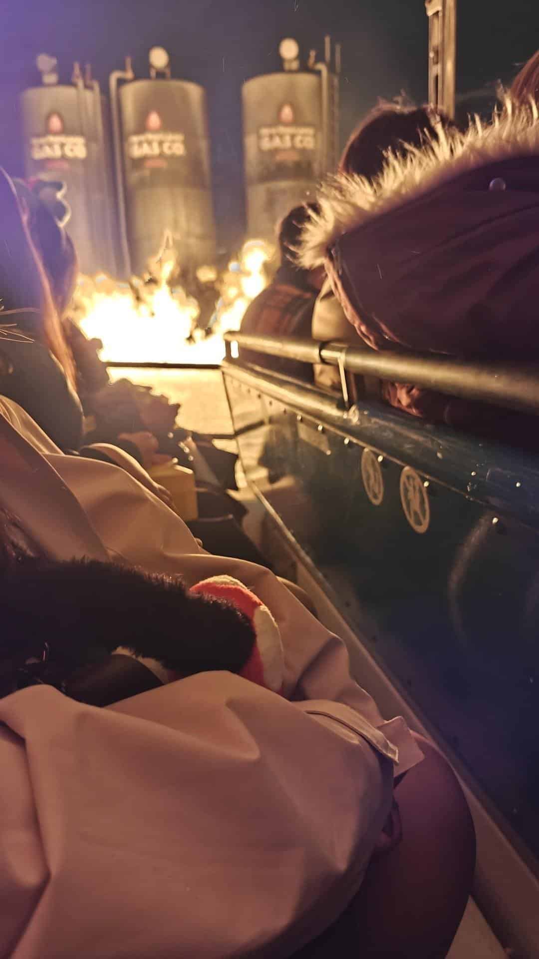 Indoor ride with fiery effects