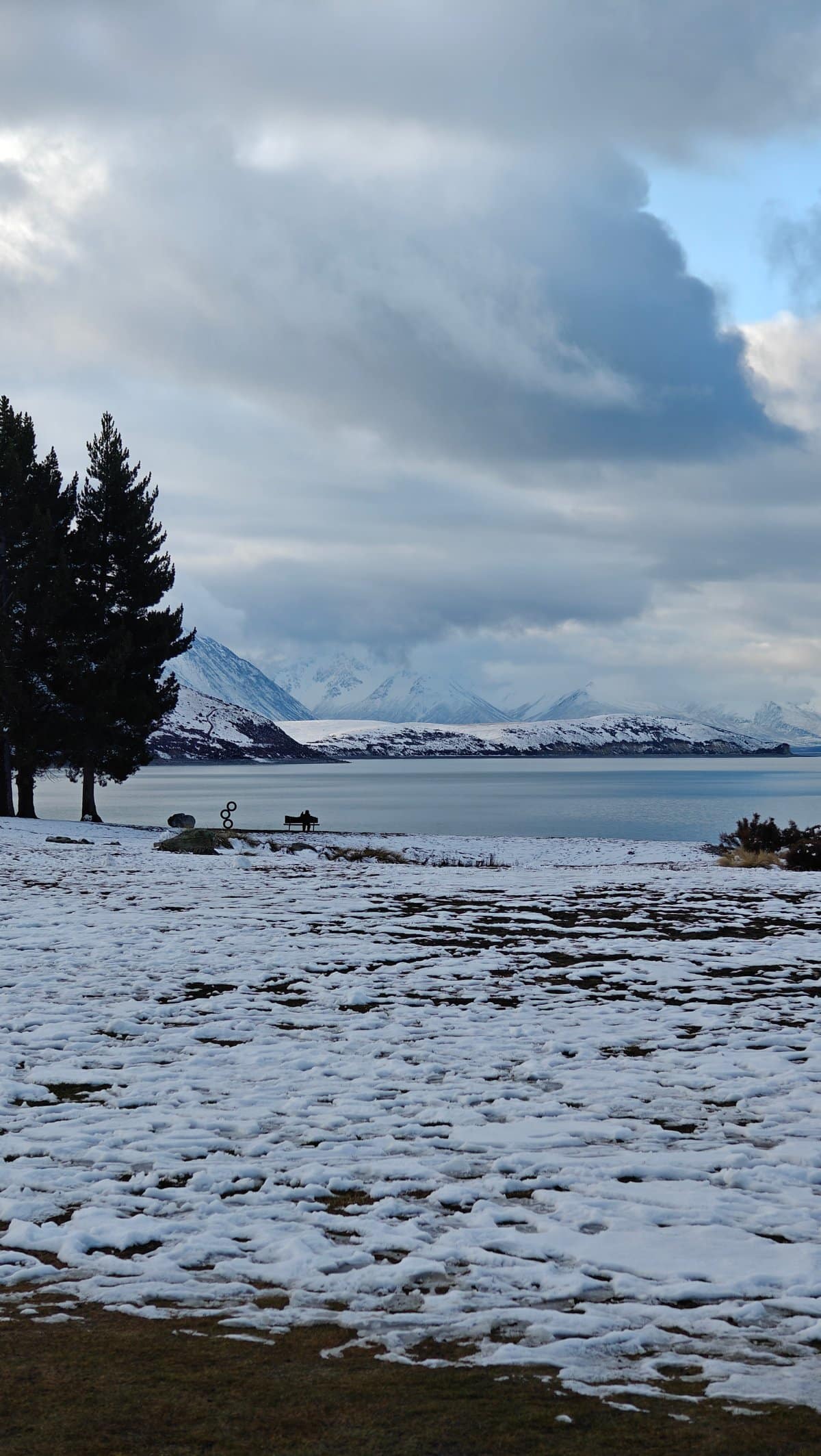 Lake Tekapo snow ranges view