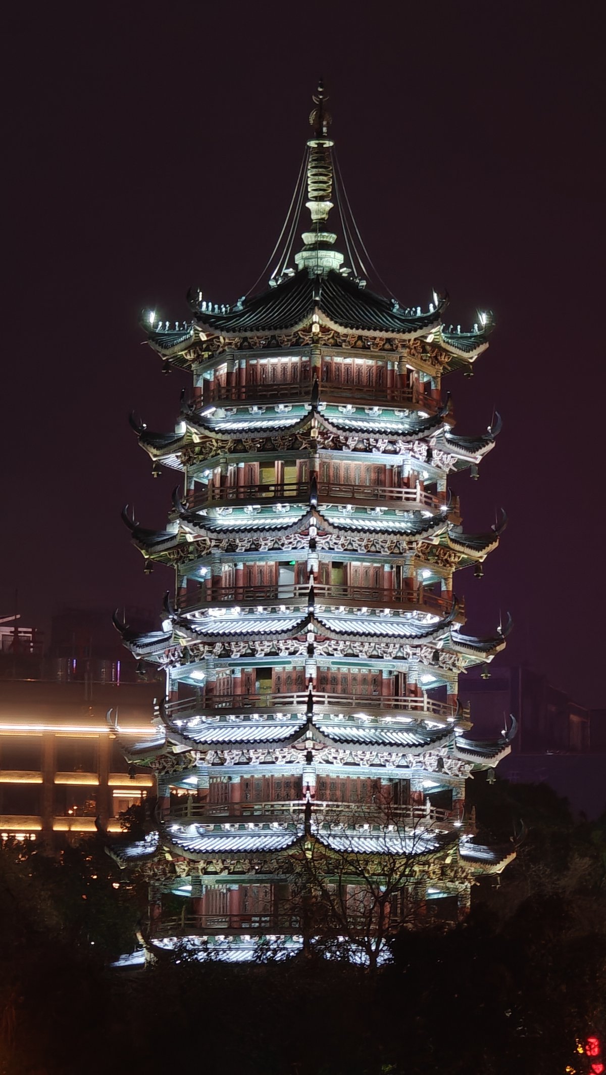 Moon Pagoda nine tiers close-up