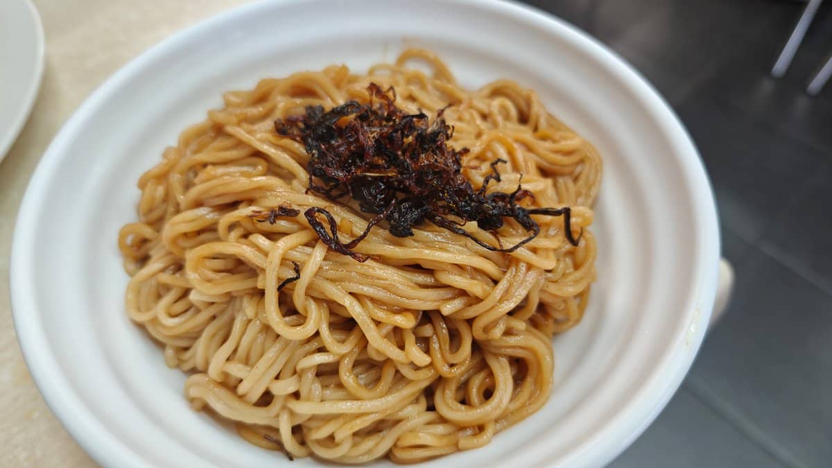 Scallion oil dry noodles