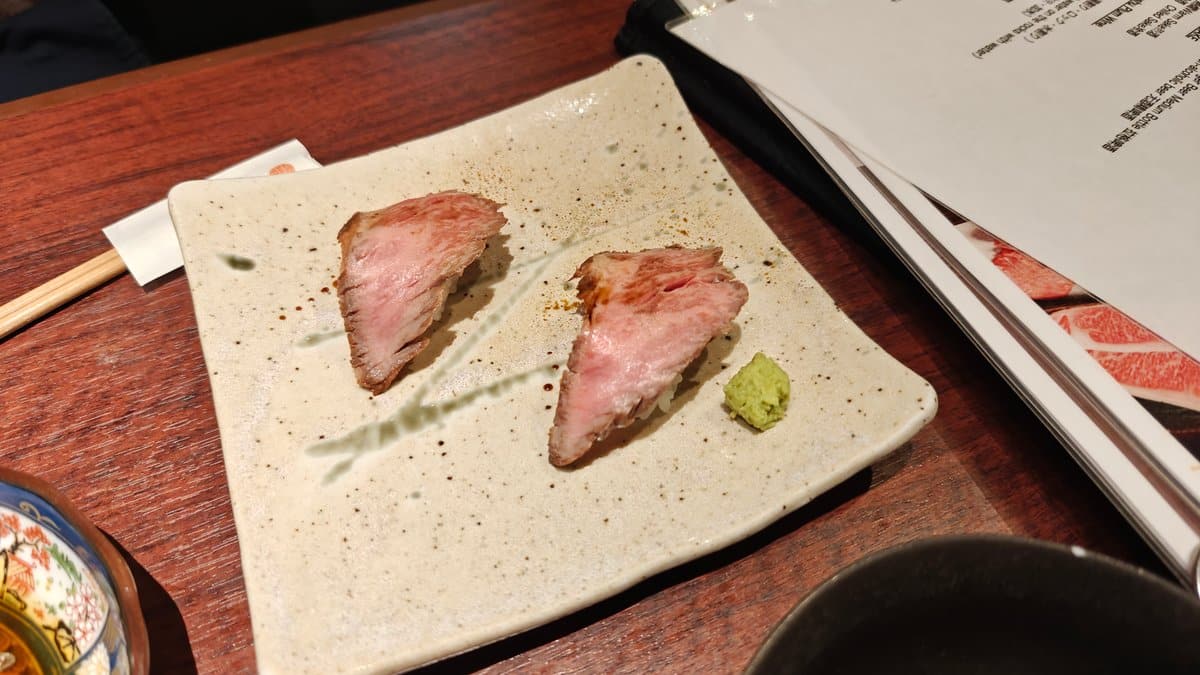 Seared beef sushi with wasabi
