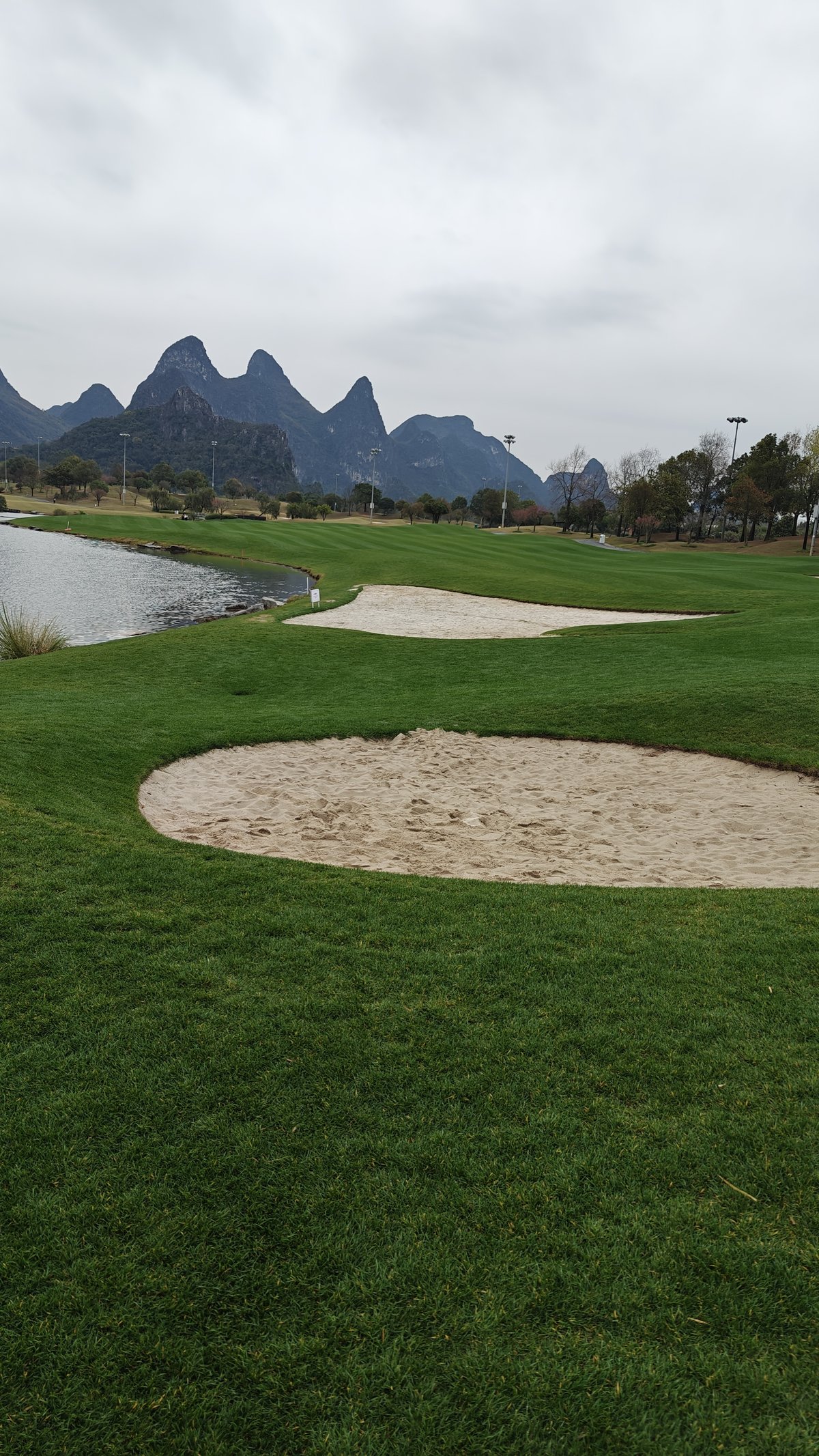 Single dramatic karst peak