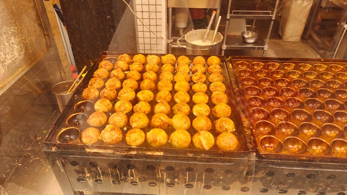 Sizzling takoyaki street food