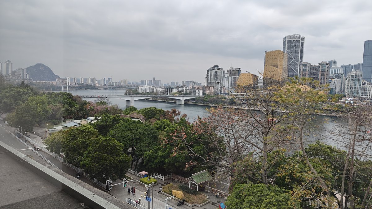 Wide river bridges skyline