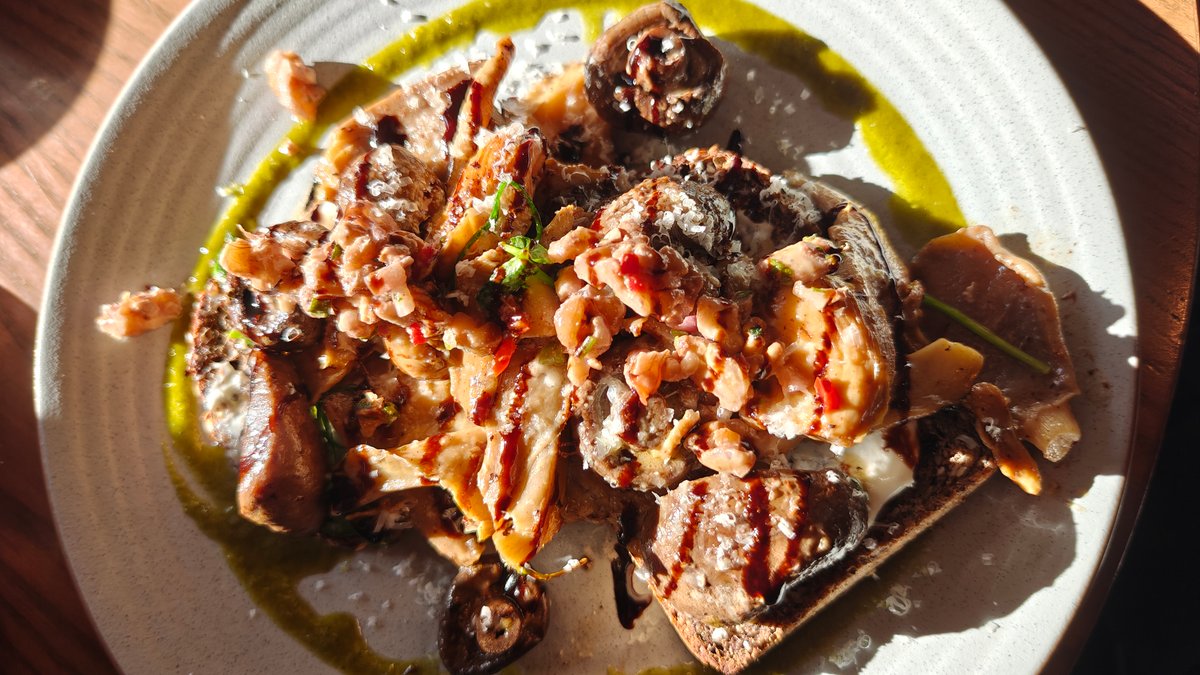 Wild mushroom toast Kai