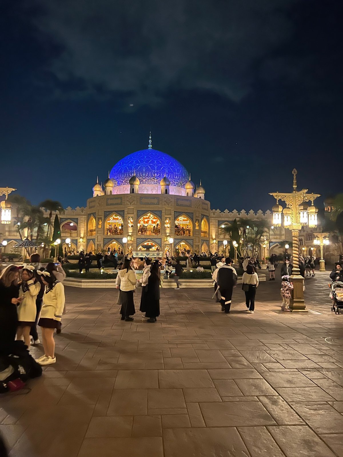 Caravan Carousel blue dome night