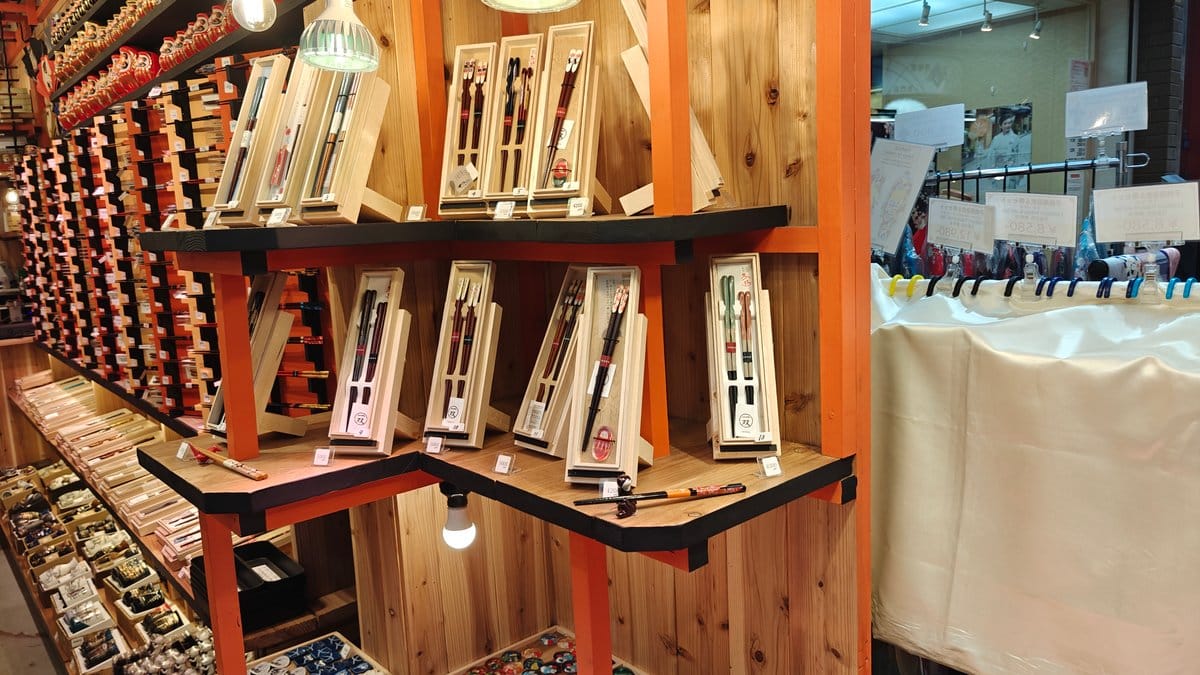 Decorated lacquer chopsticks shop