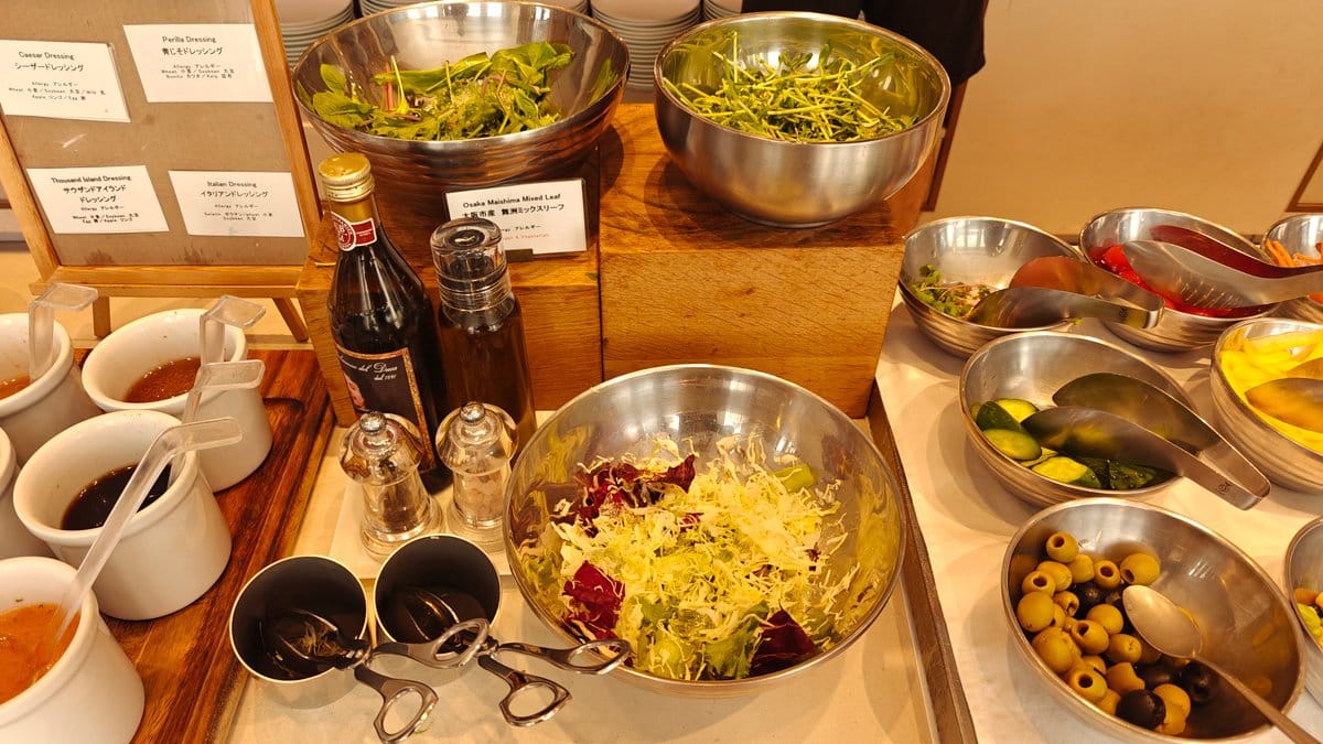 Fresh mixed salad bar bowls