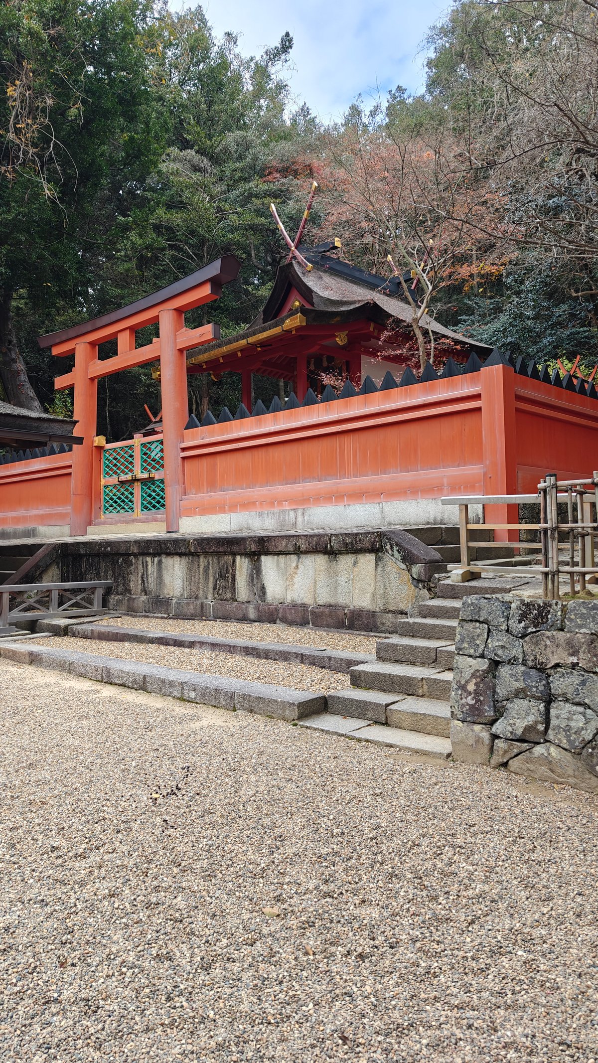 Heart-shaped ema prayer tablets