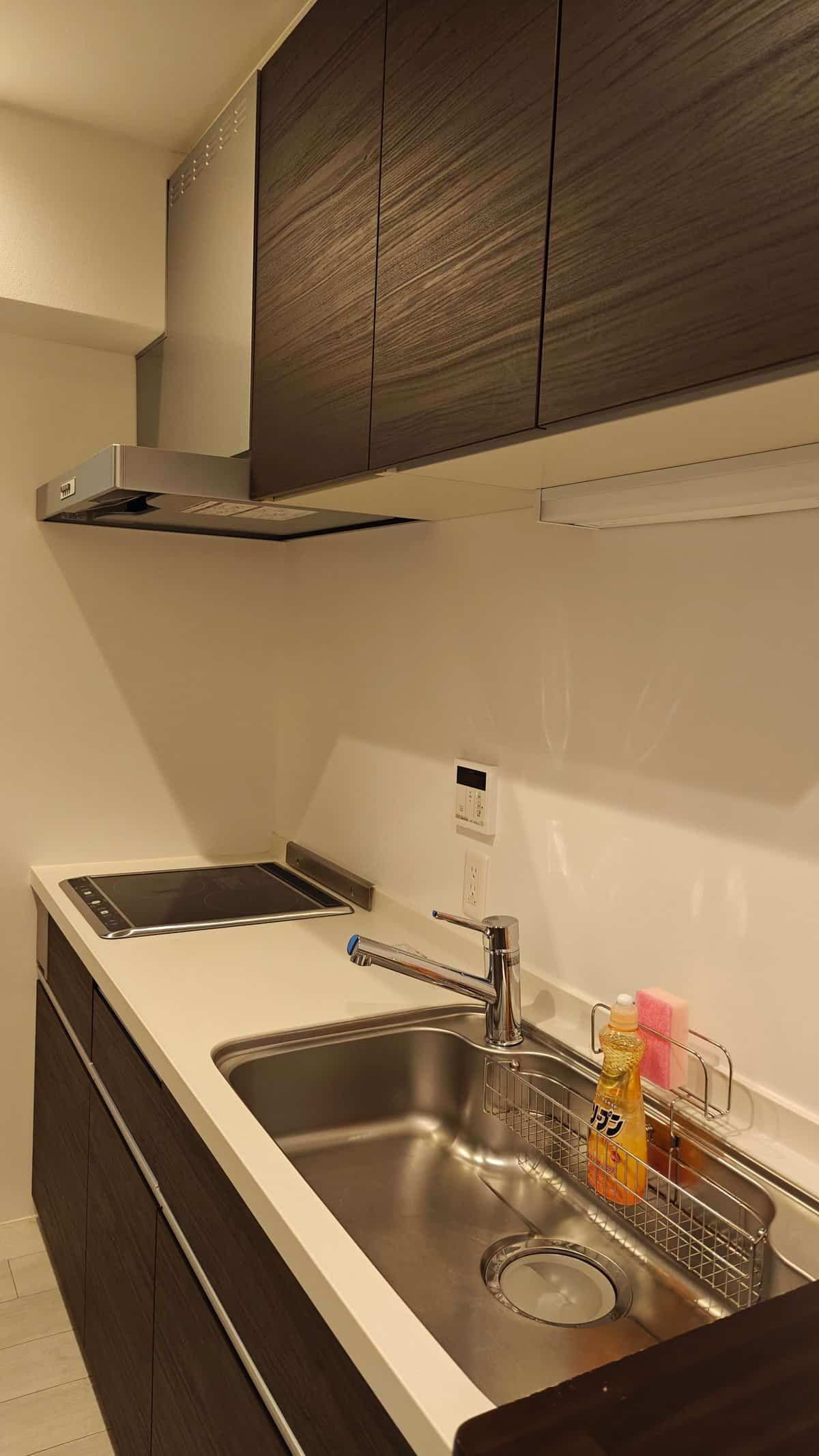 In-room kitchen sink and stove