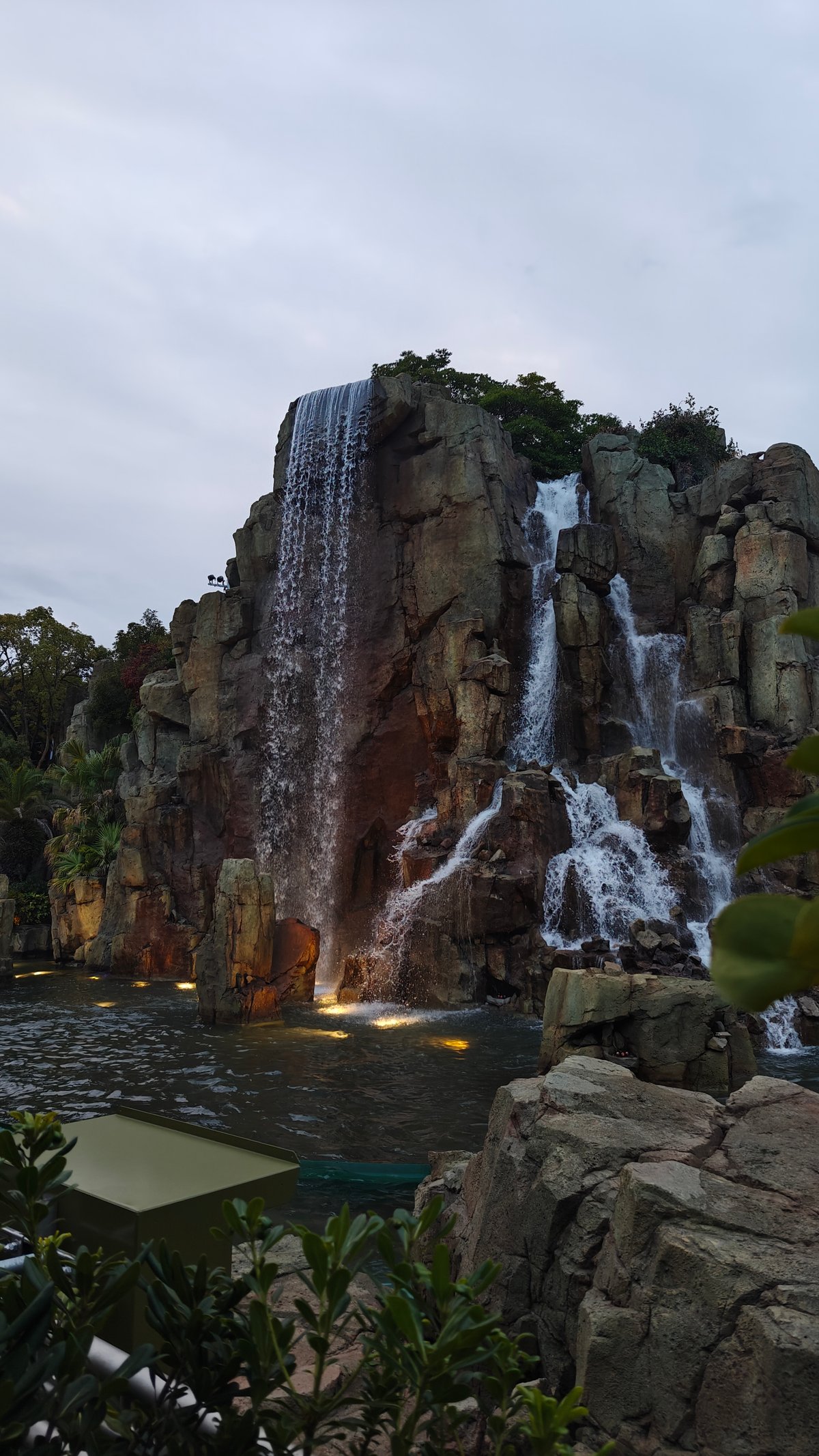 Jurassic Park waterfall rocks