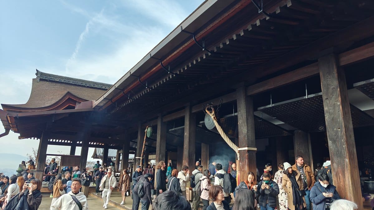 Kiyomizu stage side view